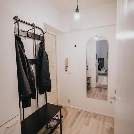Lejlighed Stylish & Cozy In *